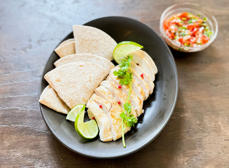 鋳鉄スキレット チポトレ ライムチキン レシピ