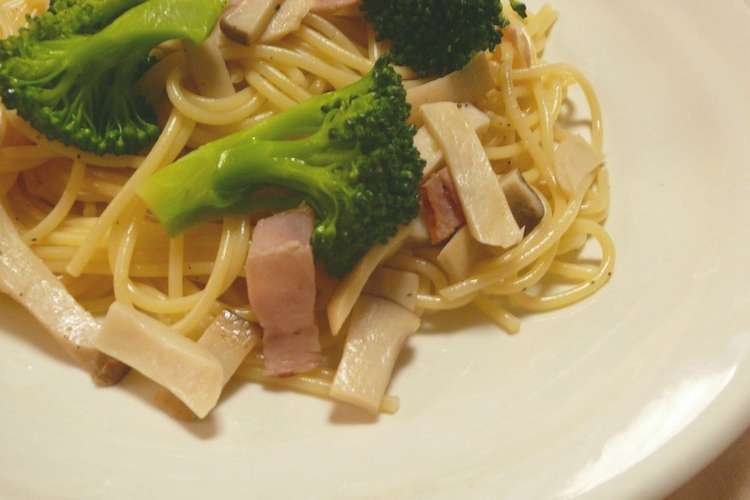 ブロッコリーとベーコンのあっさりパスタ レシピ 作り方 By ゆみ ｓカフェ クックパッド 簡単おいしいみんなのレシピが352万品