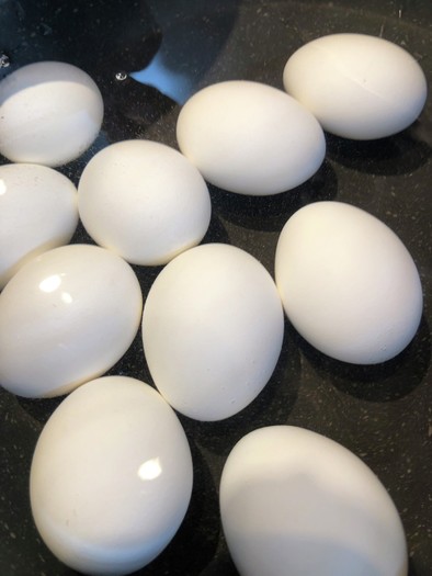 白出汁の味付け半熟茹で卵の写真