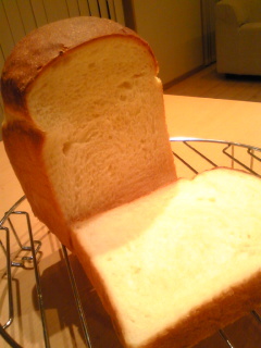 お家でパン屋☆おかゆ食パンの画像
