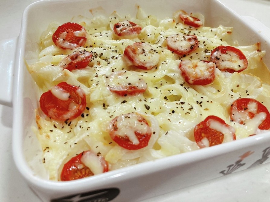 新玉ねぎとトマトのチーズオーブン焼きの画像