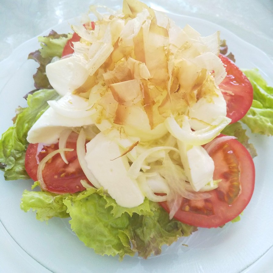 新玉葱＆モッツアレラチーズのトマトサラダの画像