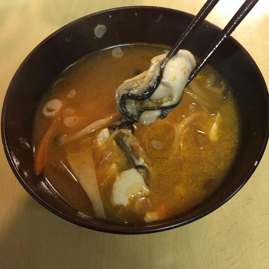 牡蠣の味噌スンドゥブチゲ/クルクッパプの画像