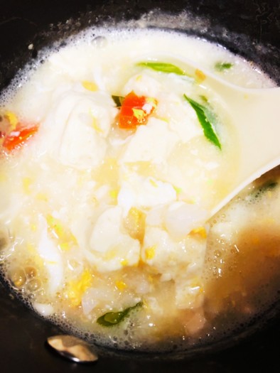 ふわとろ絶品　豆腐と卵の雑炊　栄養満点♡の写真