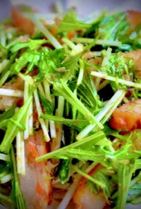 水菜と薩摩揚げの大蒜醤油風味サラダ