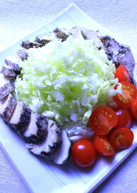 鶏ハムの黒ゴマ和えと白菜サラダ