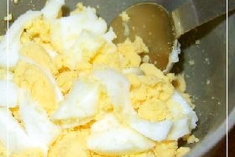 スプーン1本で ゆで卵の粗みじん レシピ 作り方 By Umemodoki クックパッド 簡単おいしいみんなのレシピが353万品