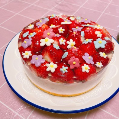 春めくいちごのムースケーキ♡の写真