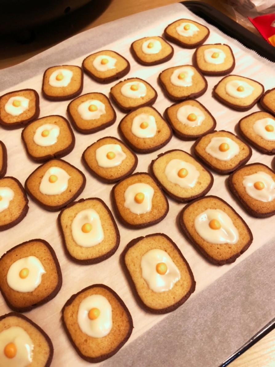 目玉焼きトースト風アイスボックスクッキーの画像