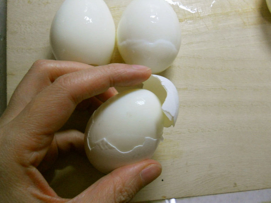 つるんと剥けるゆで卵は蒸し卵だったの画像