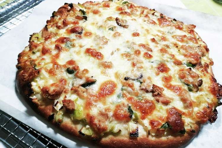 たっぷり白ネギと塩焼き鳥のピザ レシピ 作り方 By まぶたん クックパッド 簡単おいしいみんなのレシピが376万品