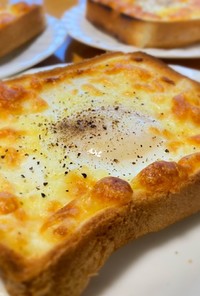 時短ワザ♫目玉焼きトースト マヨチーズ