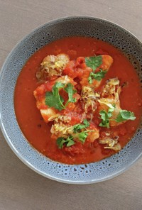 白身魚のトマト煮
