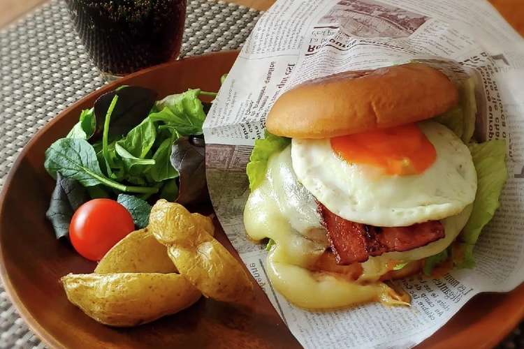 Wチーズベーコンエッグバーガー レシピ 作り方 By しんのすけ クックパッド 簡単おいしいみんなのレシピが376万品