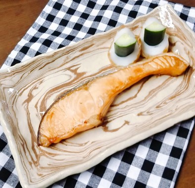 鮭の塩焼き（オーブントースター活用）の写真