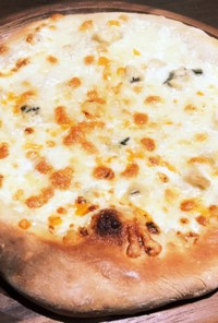 4種チーズピザ【クワトロフォルマッジ】