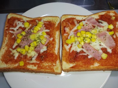 かんたんピザ・トーストの写真