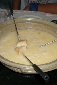 土鍋チーズフォンデュ