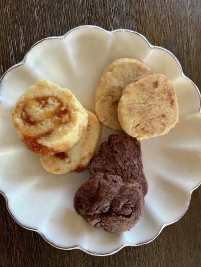 ココナッツオイルの3種クッキーの写真