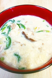 くずし豆腐の牛乳スープ