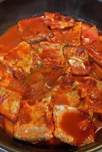 カルチジョリム＝太刀魚の韓国煮付