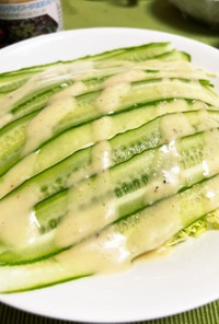 簡単きゅうりの極薄スライスグリーンサラダ