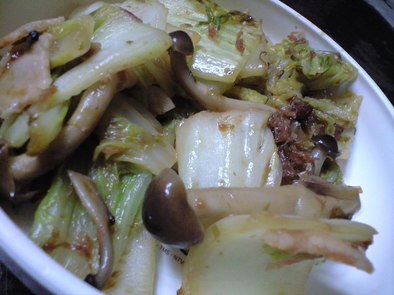 簡単☆海苔佃煮で白菜炒めですよの写真