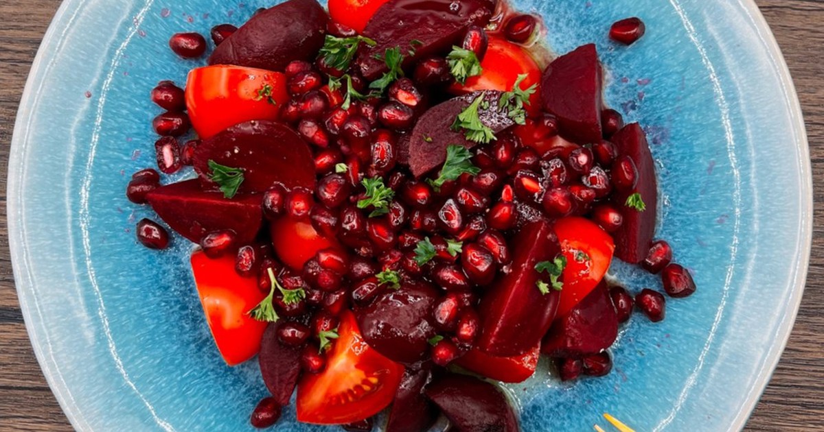 簡単 ビーツとトマトのサラダ レシピ 作り方 By Kuritomo S クックパッド 簡単おいしいみんなのレシピが366万品