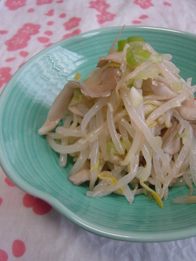 あっさり♫・*もやしと舞茸の塩だれナムル