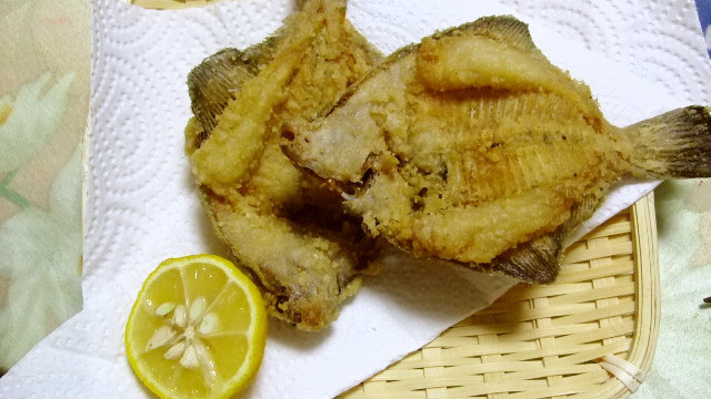 骨までおいしい カレイの唐揚げ レシピ 作り方 By Tyaco クックパッド 簡単おいしいみんなのレシピが360万品 骨までおいしい カレイの唐揚げ レシピ 作り方 By Tyaco クックパッド 簡単おいしいみんなのレシピが360万品