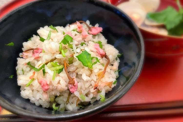 ひな祭りにも 桜の塩漬け炊き込みご飯 レシピ 作り方 By ジュジュシナ クックパッド 簡単おいしいみんなのレシピが373万品