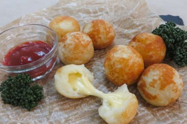 たこ焼き器で簡単 じゃがもちチーズボール レシピ 作り方 By 小泉成器 公式 クックパッド 簡単おいしいみんなのレシピが371万品