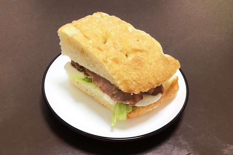 フォカッチャでパニーノ スモークチキン レシピ 作り方 By 居酒屋まるみ クックパッド 簡単おいしいみんなのレシピが376万品