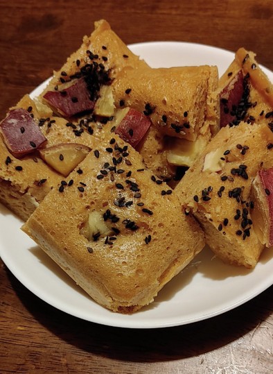 さつま芋煮で黒糖入り蒸しパン(ヘルシオ)の写真