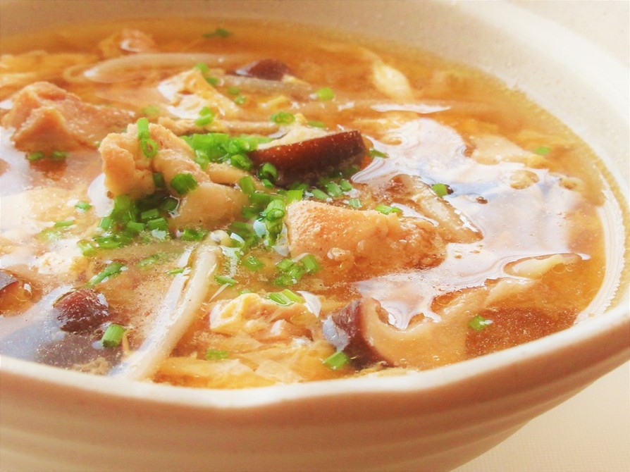 鶏もも肉と椎茸ともやしの卵スープ（酸辣湯の画像