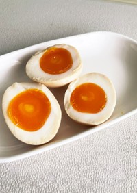 簡単　味卵　　　　　　お弁当はウズラ卵で