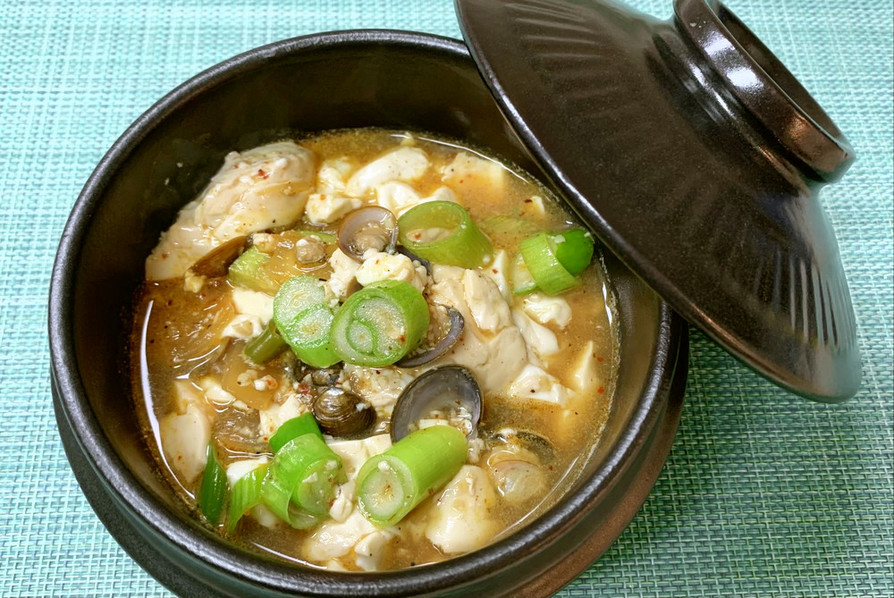 韓国⭐︎しじみ豆腐チゲ　재첩순두부찌개の画像