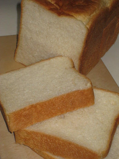 続･いつもの食パン(HBで一次発酵)の写真