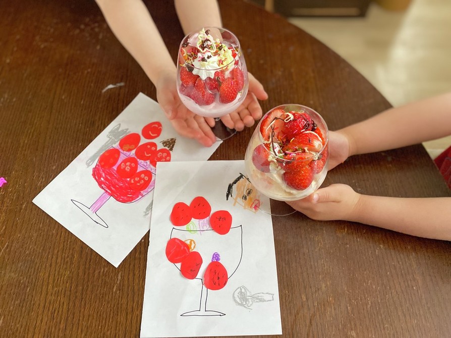 ＜子どもレシピ＞設計図で作る苺パフェの画像