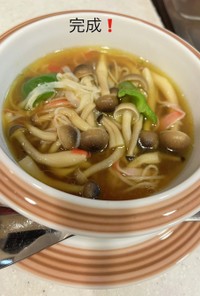 残り野菜と蟹カマで作るアヒージョ風スープ