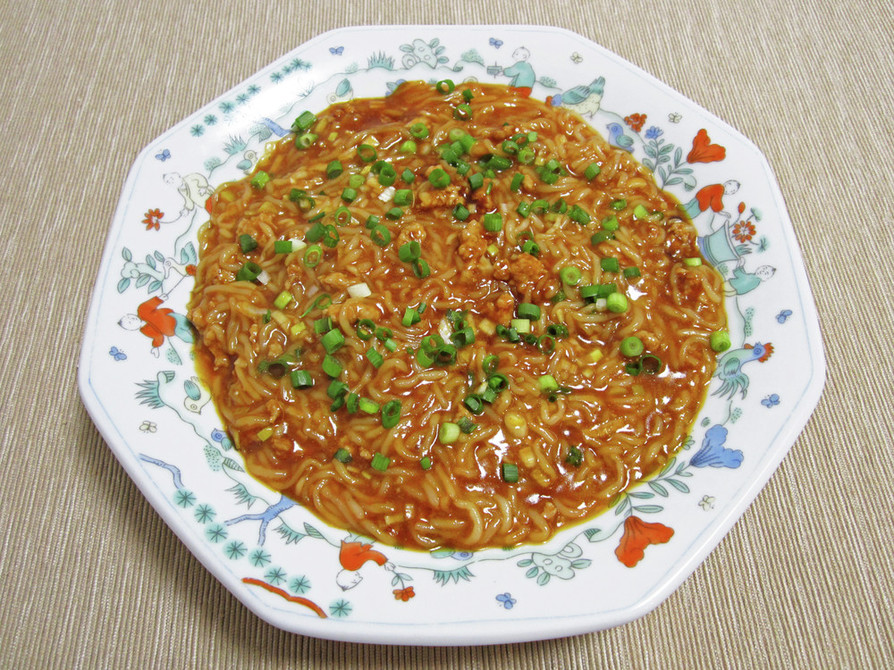 麻婆とうふ麺（広東風）の画像