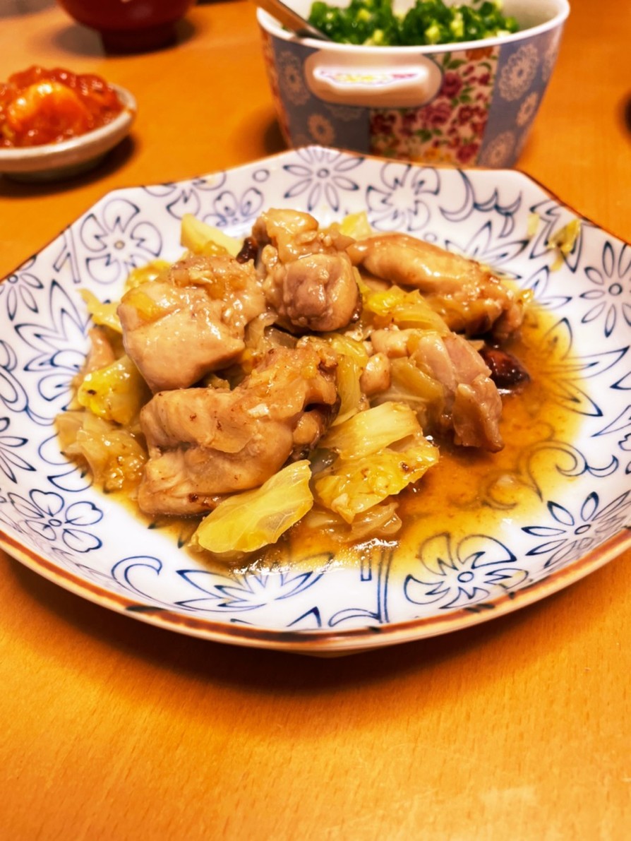 鶏肉とキャベツの炒め煮の画像