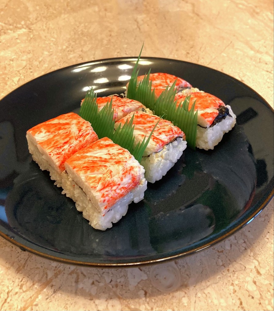 蟹風味な押し寿司の画像
