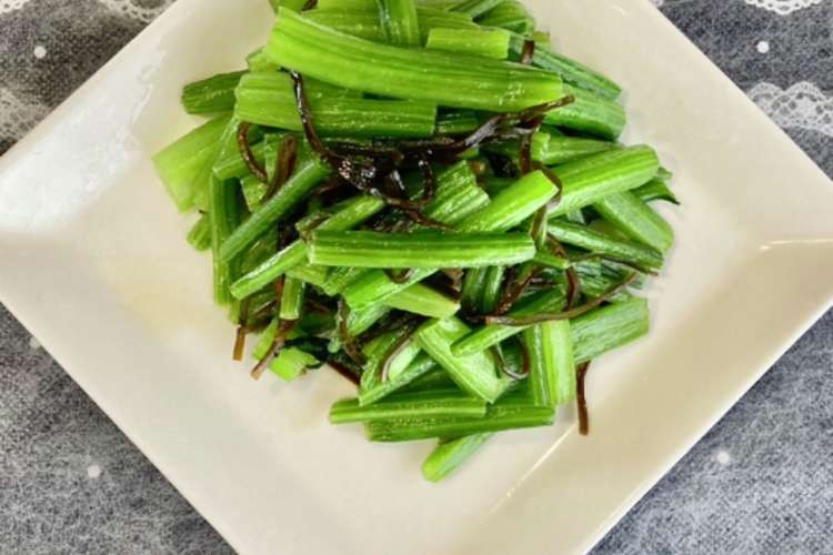 おつまみに ほうれん草の茎と塩昆布炒め レシピ 作り方 By naaao クックパッド 簡単おいしいみんなのレシピが375万品