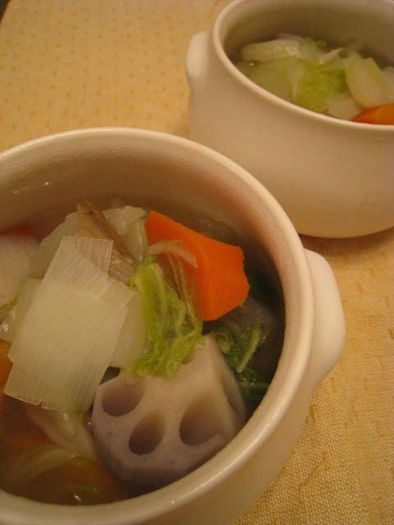 根菜たっぷりスープの写真