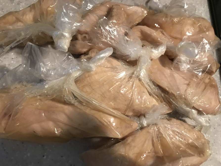 サラダチキン鶏胸肉１kg フライパン甘めの画像
