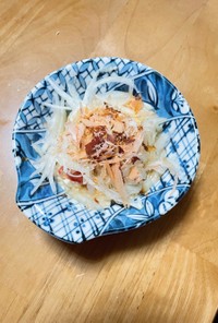 豆腐アボカドトマトの玉ねぎ和風サラダ