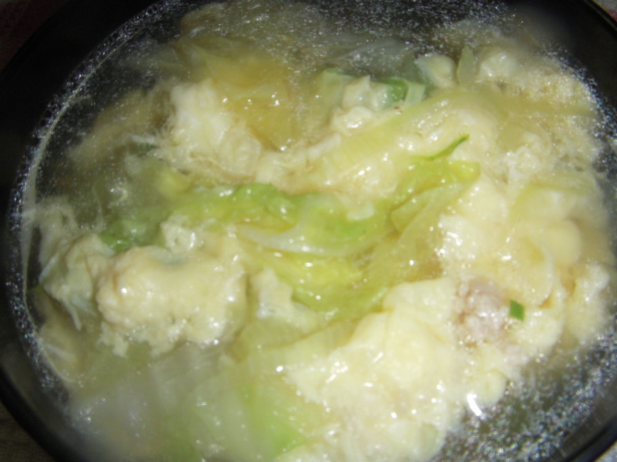 白菜と豚挽肉の卵スープの画像
