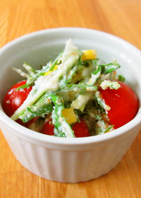 水菜と油揚げの白和えサラダ