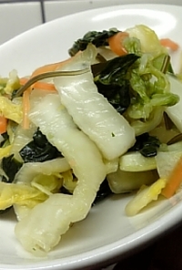 白菜とタ－菜の漬け物